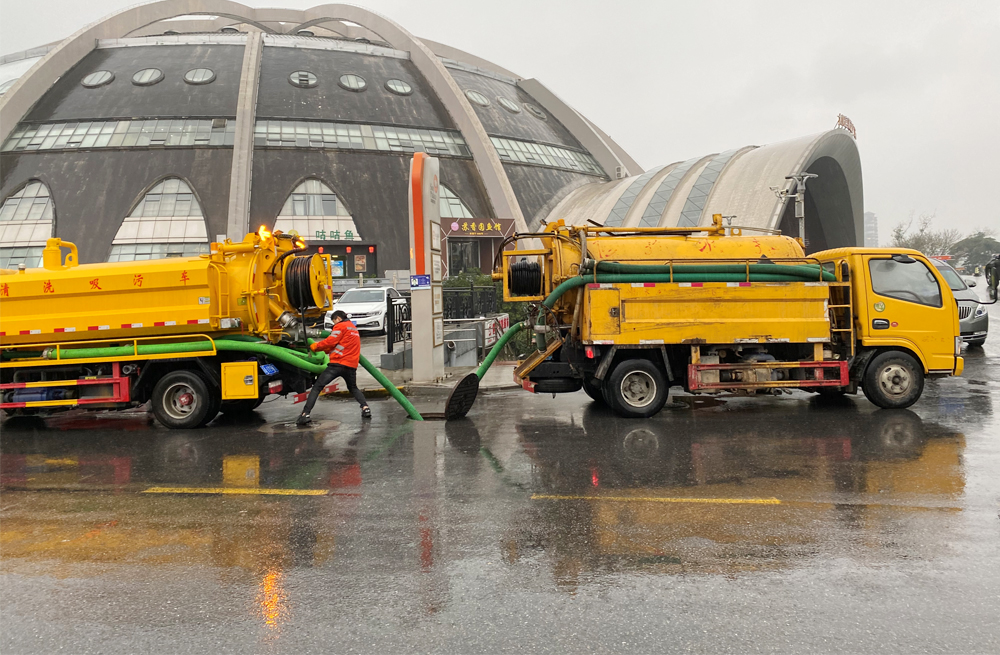 271农科院商场管道清淤